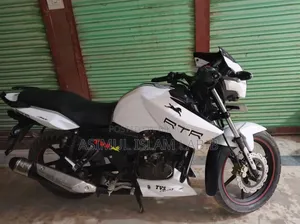 TVS Apache RTR 160 2V 2017 White