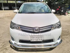 টয়োটা এক্সিও ২০১৩ হোয়াইট