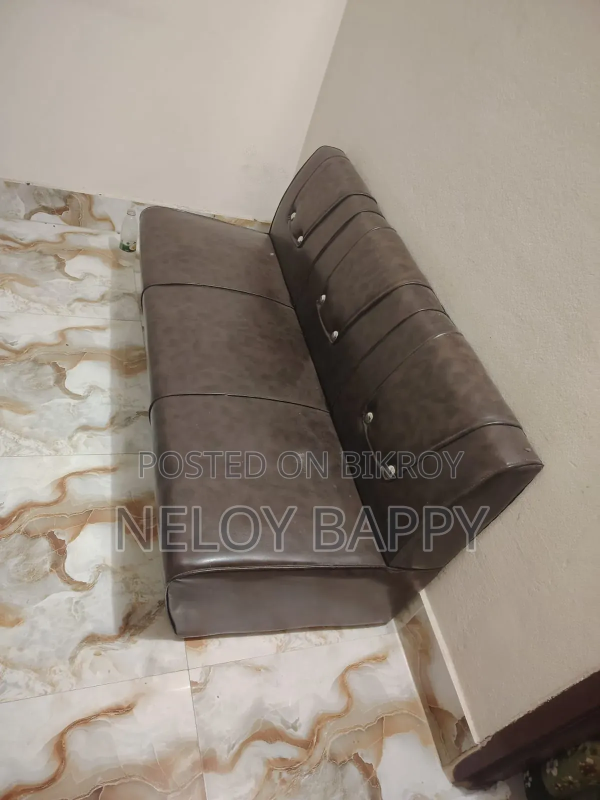 বসের টেবিল হাইড্রোলিক চেয়ার এবং সোফাসহ