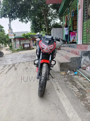 TVS Raider 125 2022 Red