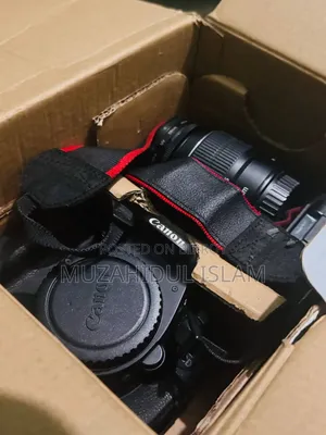 Urgent Sale – Canon EOS 600D DSLR Camera