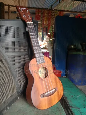 উকুলেলে ২১"