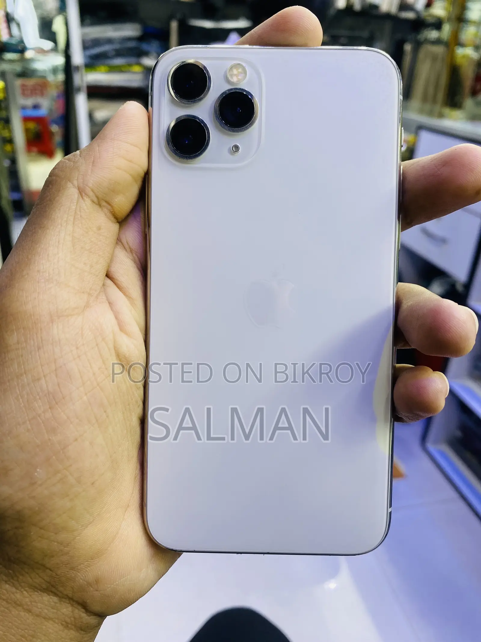 অ্যাপল আইফোন ১১ প্রো ২৫৬ জিবি হোয়াইট