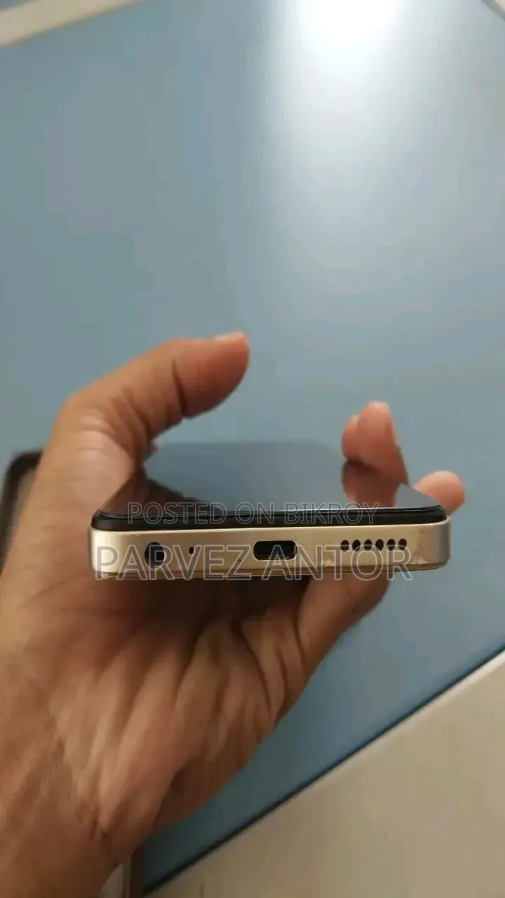টেকনো স্পার্ক গো ৬৪ জিবি সবুজ