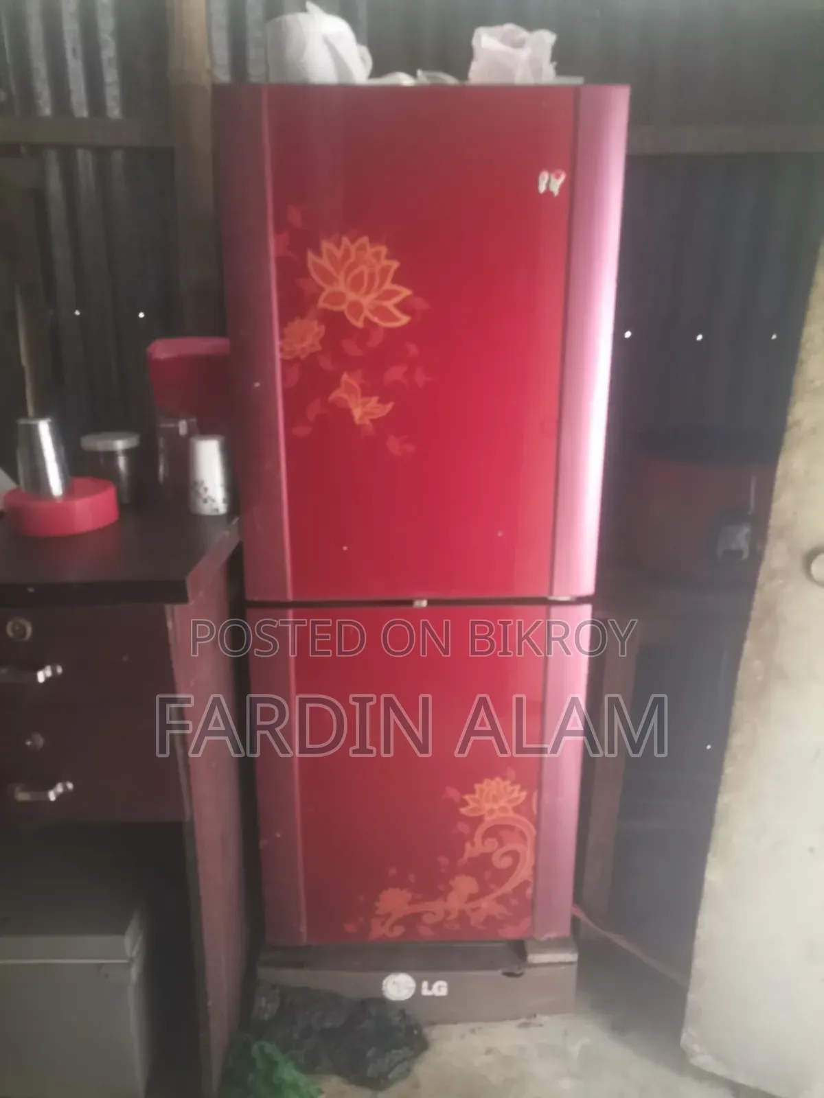 Good Quality Old Fridge