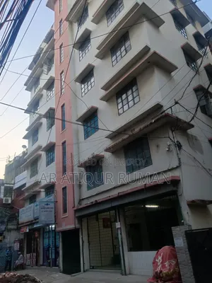 Furnished 2-Bedroom Apartment in Malibag for Sale