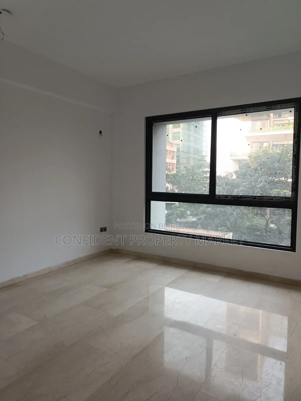 4 Bedroom Apartment in Baridhara for Rent