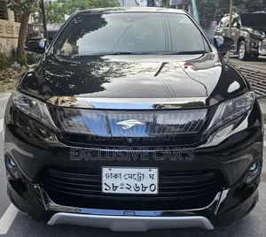 টয়োটা হ্যারিয়ার ২০১৫ কালো