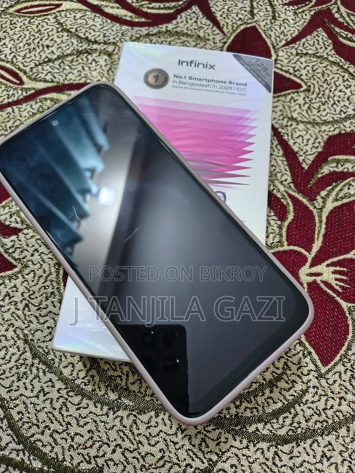 Infinix Hot 70 128 GB Silver