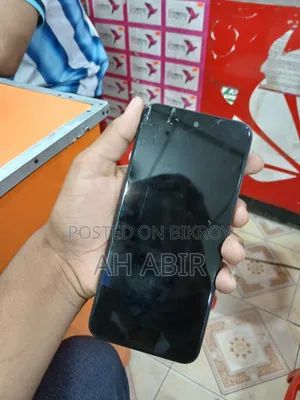 ইনফিনিক্স স্মার্ট ৯ ৬৪ জিবি কালো