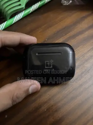 Oneplus Airpod With Cover