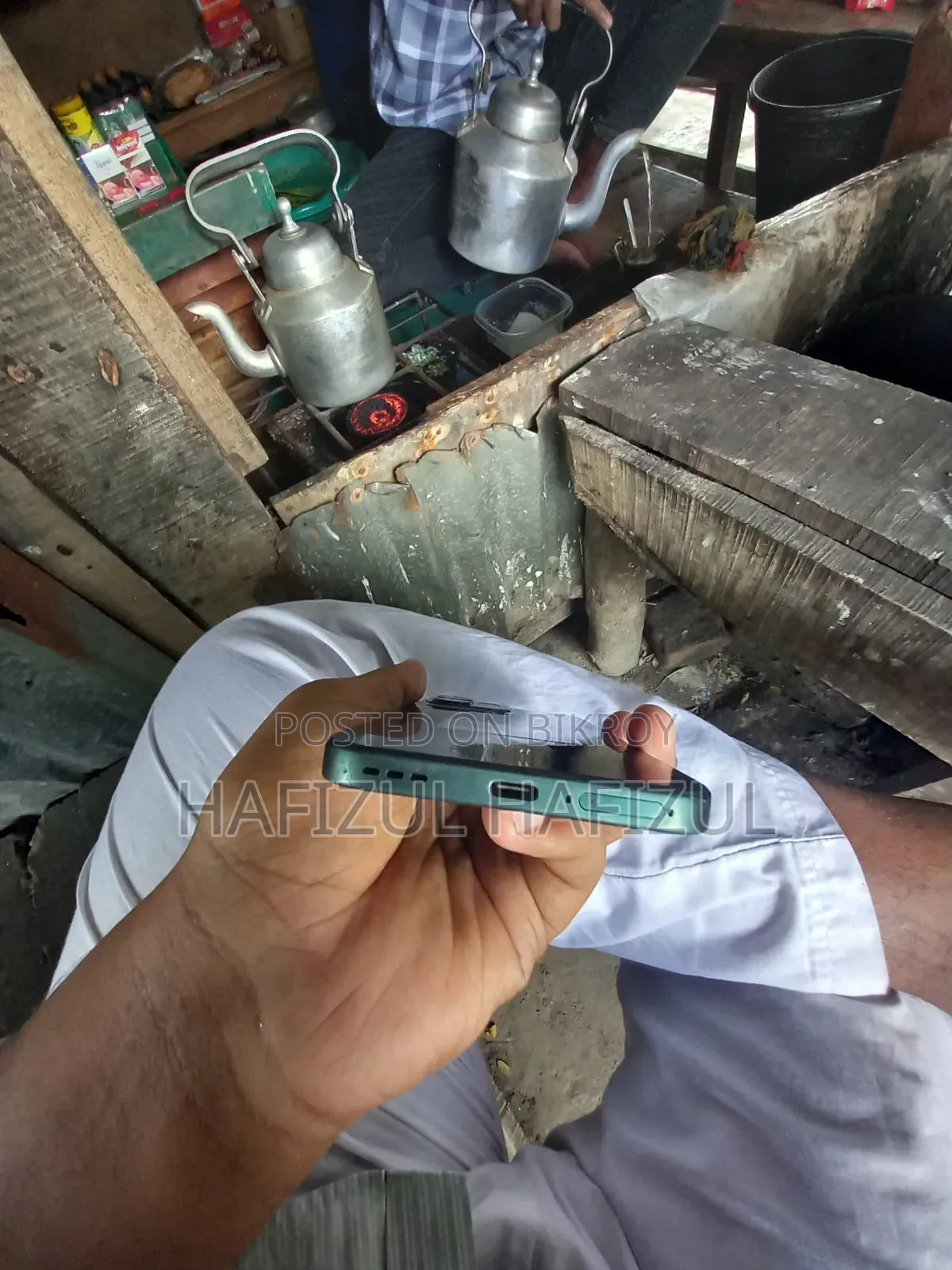 অপ্পো রেনো১৪ এফ ২৫৬ জিবি গ্রিন