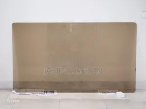 Urgently Sell Dining Table Glass 5ftx3ft/5mm Thickness Fresh Condition
