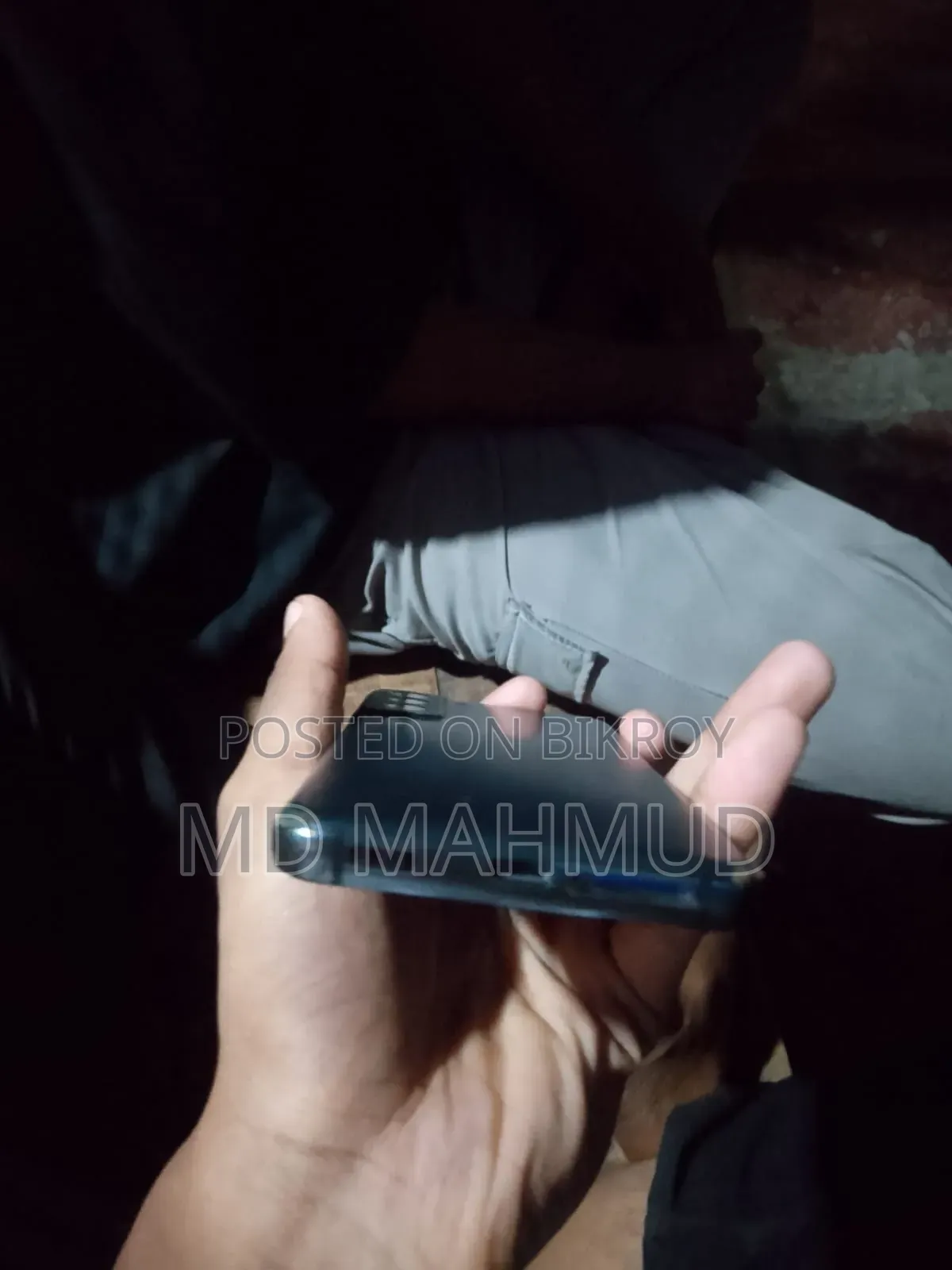 স্যামসাং গ্যালাক্সি এস২১ ৫জি ১২৮ জিবি ব্ল্যাক