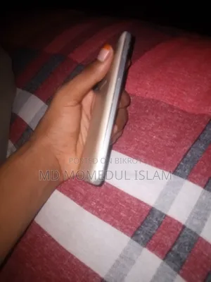 Samsung Galaxy Grand Prime 8 GB Gold