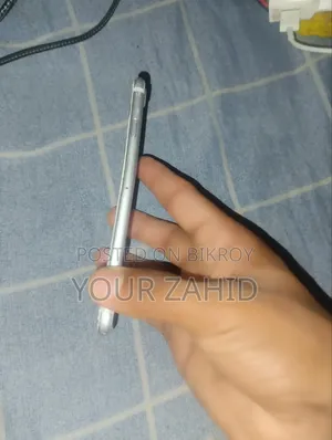 Apple iPhone 7 32 GB Silver