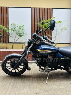 বাজাজ এভেঞ্জার ১৫০ স্ট্রিট ২০১৯ নীল