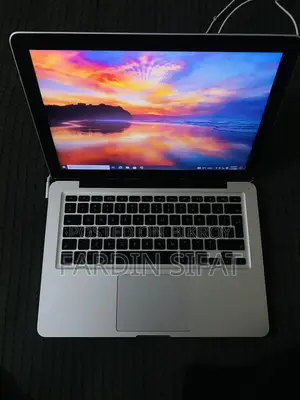 Laptop Apple MacBook 2010 16GB Intel Core 2 Duo SSD 512GB