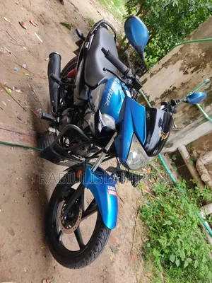 Hero Glamour 2021 Blue