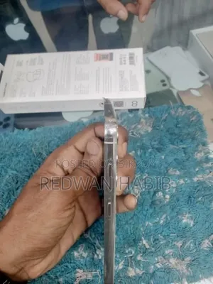 স্যামসাং গ্যালাক্সি এস২৩ ১২৮ জিবি গোল্ড