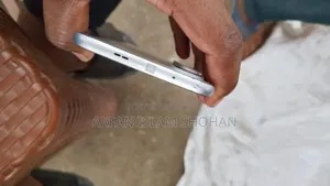 Infinix Hot 60 Pro+ 128 GB Silver