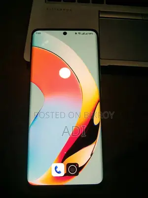 রিয়েলমি ১০ প্রো+ ১২৮ জিবি ব্ল্যাক