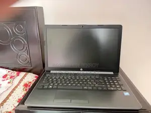 Laptop HP 15 4GB Intel Celeron HDD+SSD 160GB