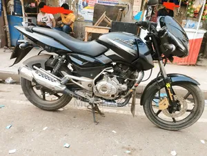 বাজাজ পালসার ১৫০ ২০১২ ব্ল্যাক