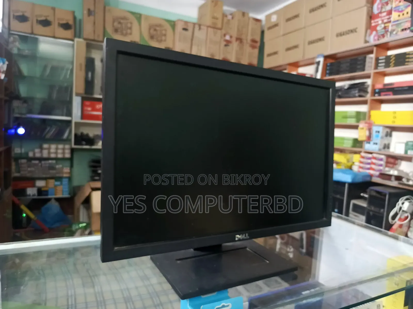 ডেল ২২ ইঞ্চি মনিটর ফুল ফ্রেশ কন্ডিশন