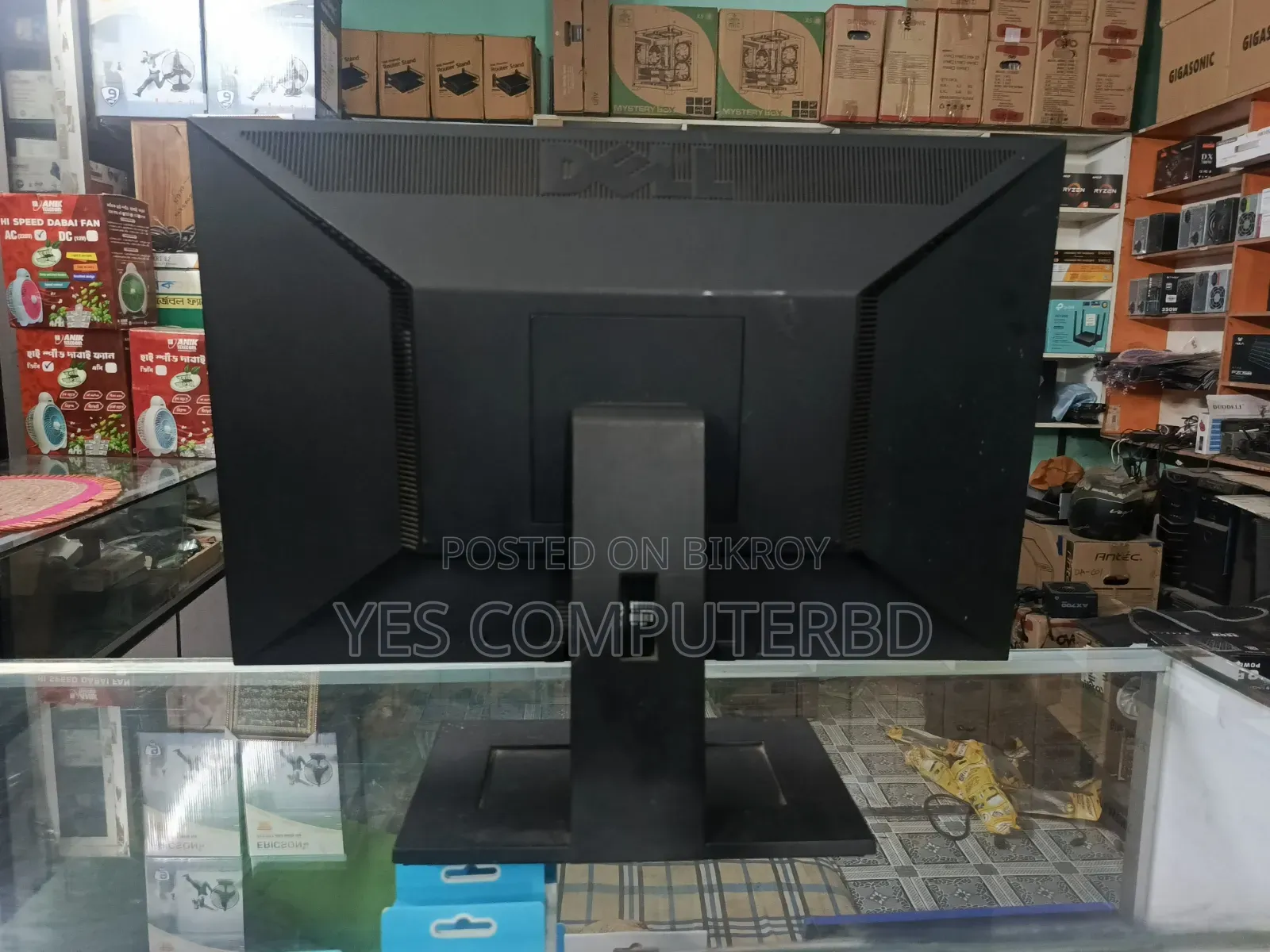 ডেল ২২ ইঞ্চি মনিটর ফুল ফ্রেশ কন্ডিশন