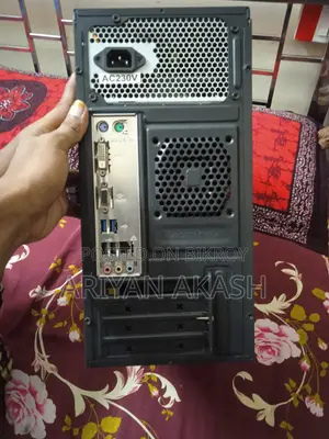 Desktop Computer Gigabyte 4GB Intel Core i3 HDD 500GB