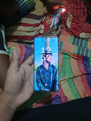 মোটোরালা এজ ৫০ ২৫৬ জিবি হোয়াইট