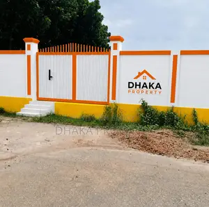 ৭৫ ফুট রাস্তা ৭.৫ কাঠা লেক দক্ষিণ সেক্টর-২৫ এ