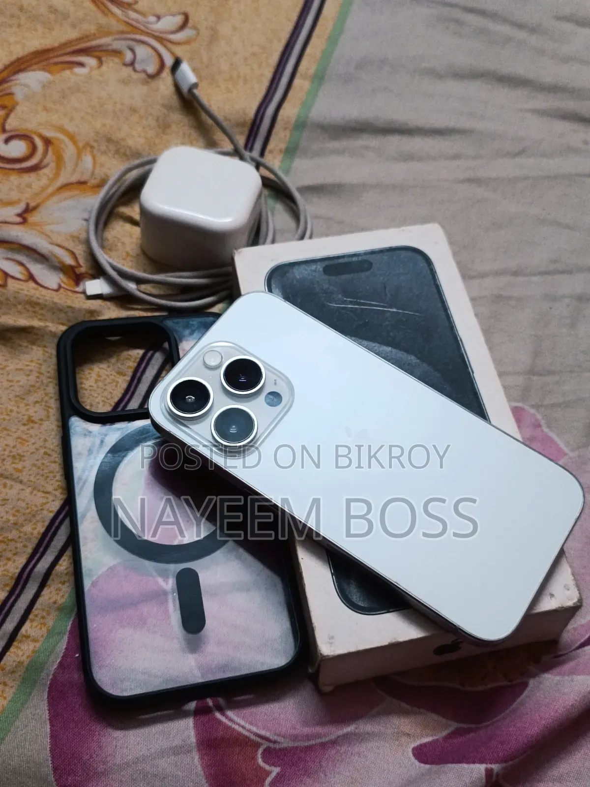 New Apple iPhone 15 Pro 128 GB White