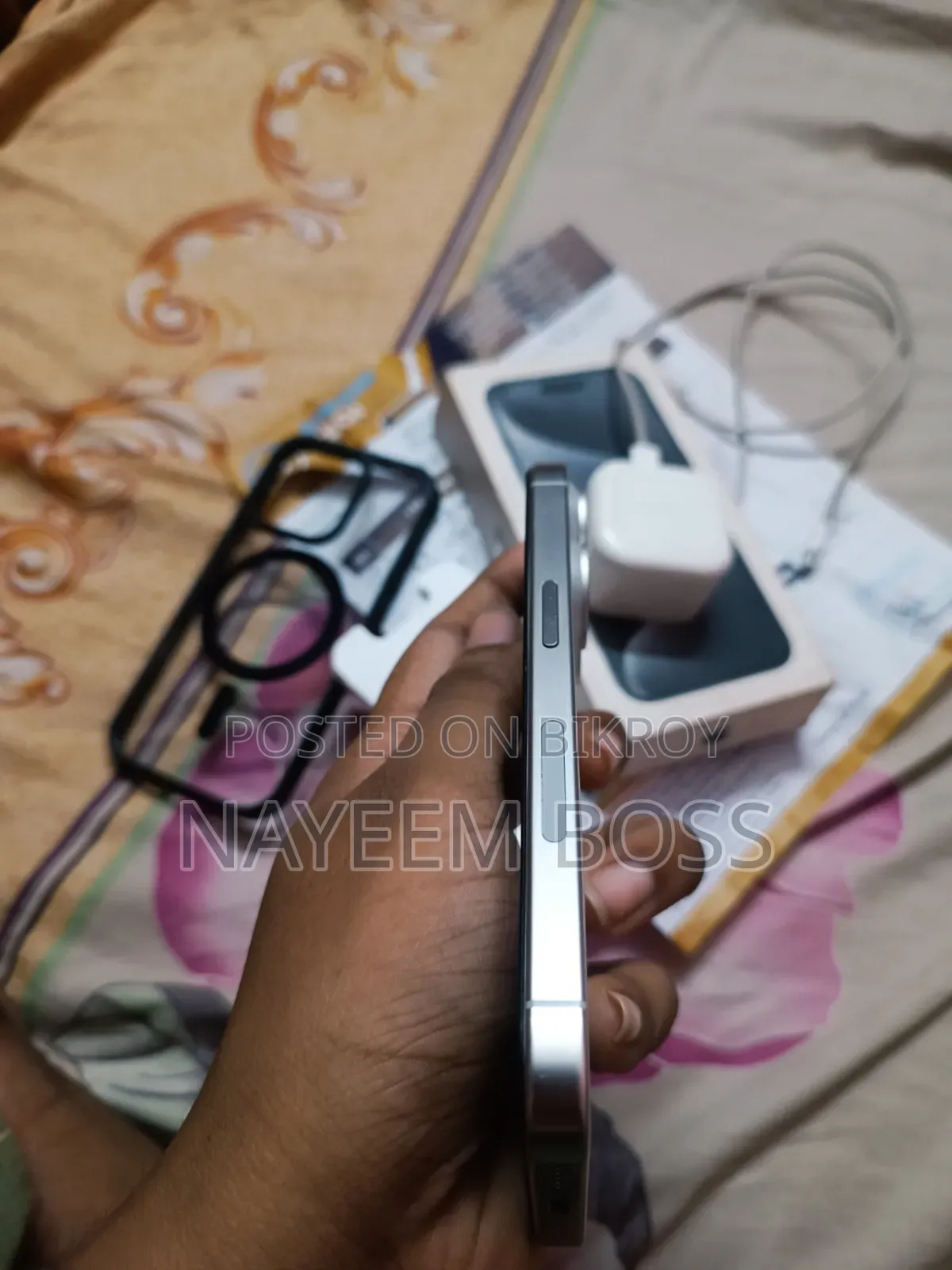 New Apple iPhone 15 Pro 128 GB White