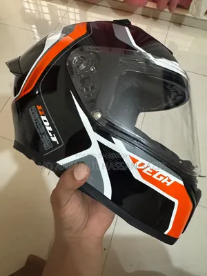ভেগা বোল্ট হেলমেট