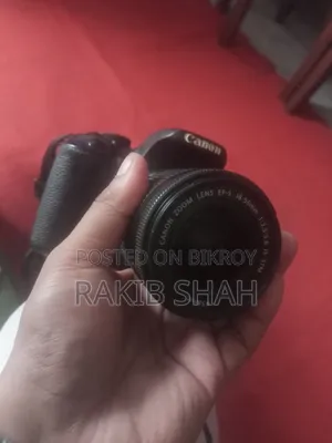 ক্যানন ৭০০ডি