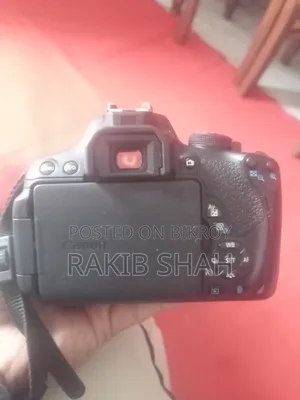 ক্যানন ৭০০ডি