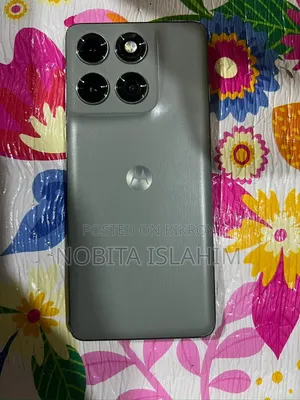 Motorola Edge 60 Pro 256 GB Silver