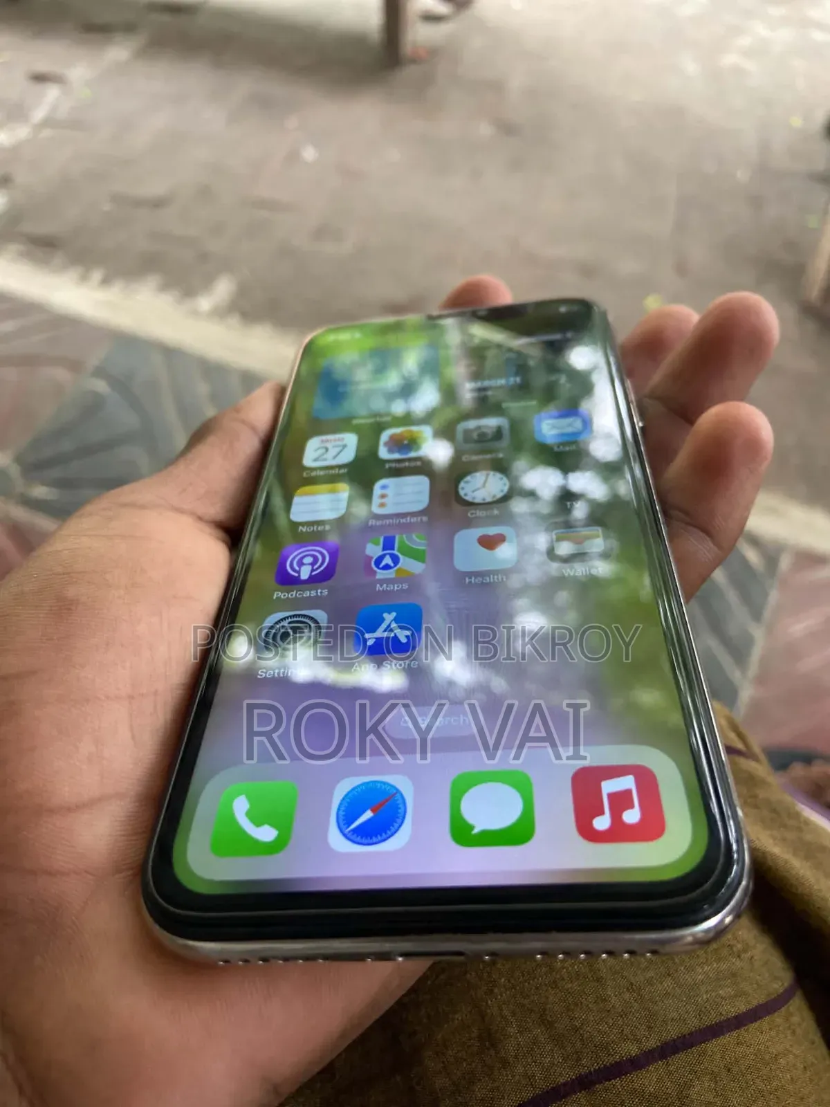 Apple iPhone X 64 GB White
