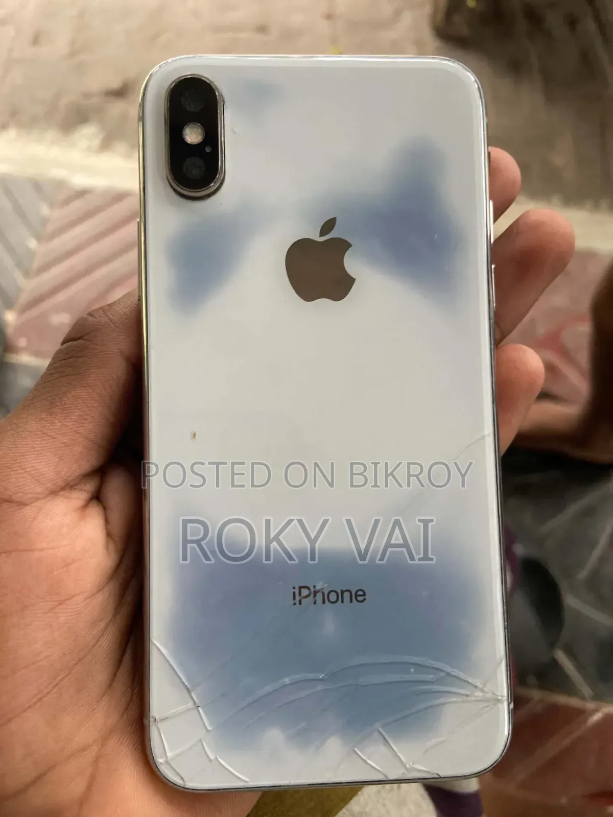 Apple iPhone X 64 GB White