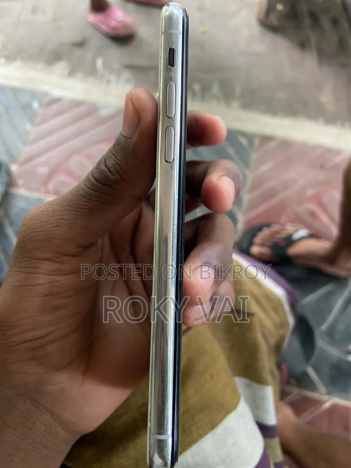 Apple iPhone X 64 GB White