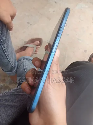 Vivo Y21t 128 GB Blue