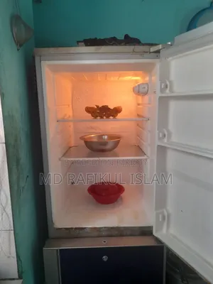 রানিং ফ্রিজ সেল করা হবে।
