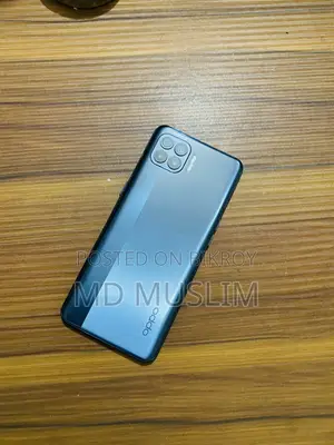 অপো এফ১৭ প্রো ১২৮ জিবি কালো