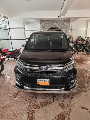 Toyota Noah 2017 Black