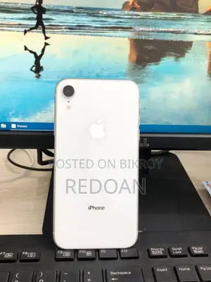 Apple iPhone XR 128 GB White