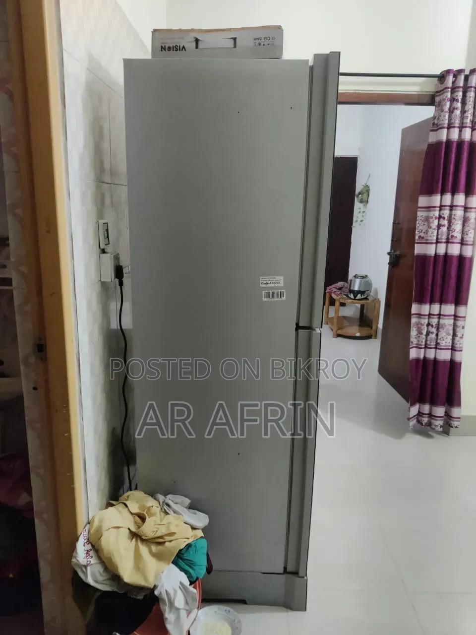 একদম নতুন ফ্রিজ ৮ মাস ইউজ করা।WhatsApp