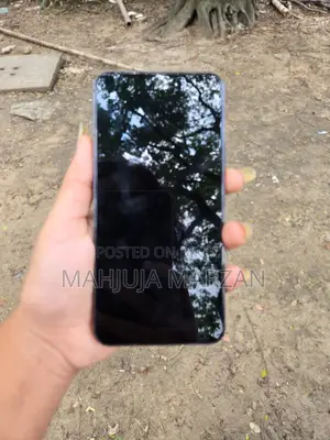 স্যামসাং গ্যালাক্সি এস২২ ৫জি ২৫৬ জিবি ব্ল্যাক