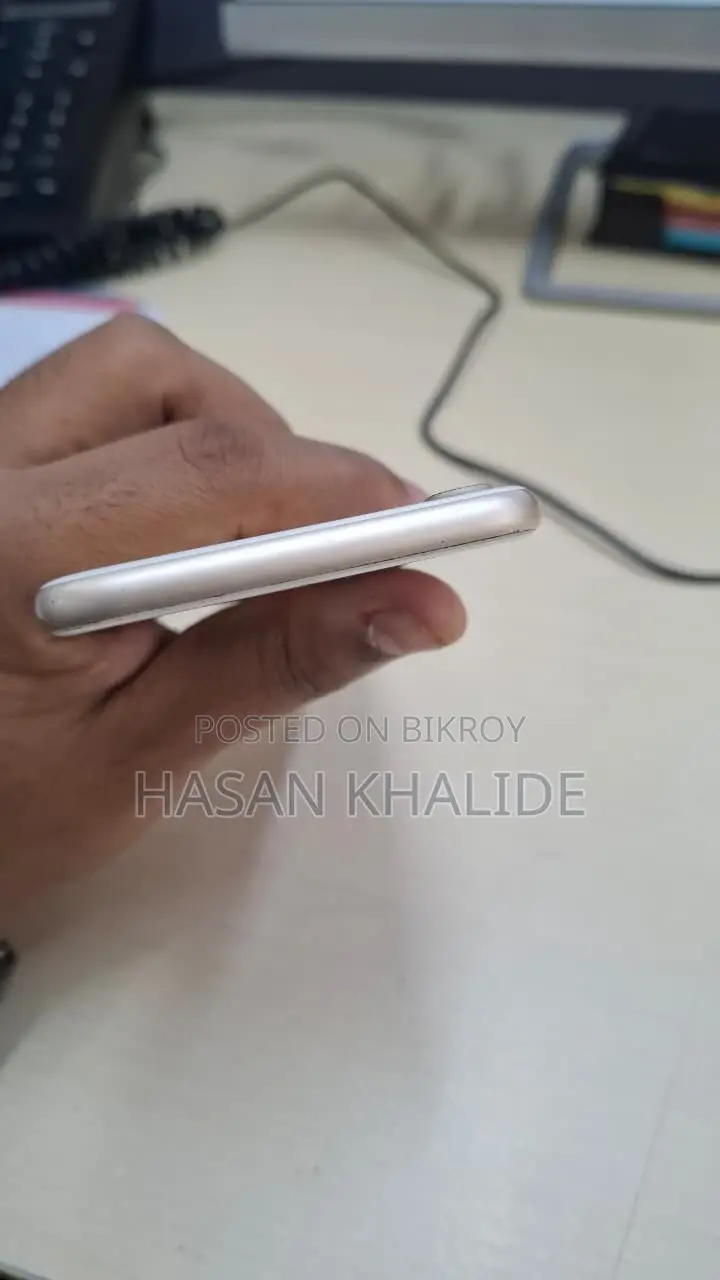 অ্যাপল আইফোন ৭ ৩২ জিবি রোজ গোল্ড